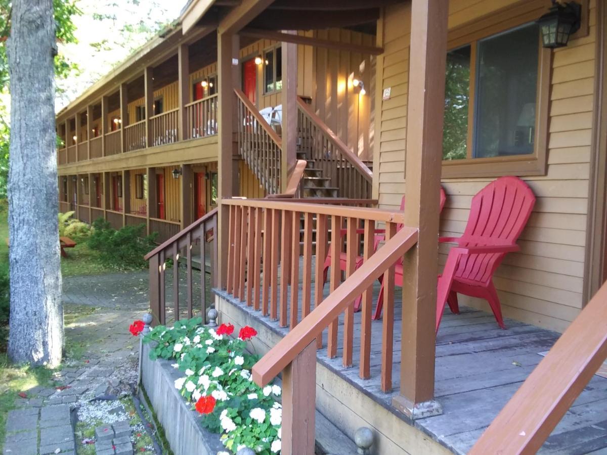 Wiscasset Woods Lodge Екстер'єр фото