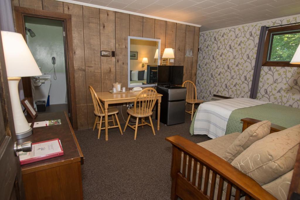 Wiscasset Woods Lodge Екстер'єр фото